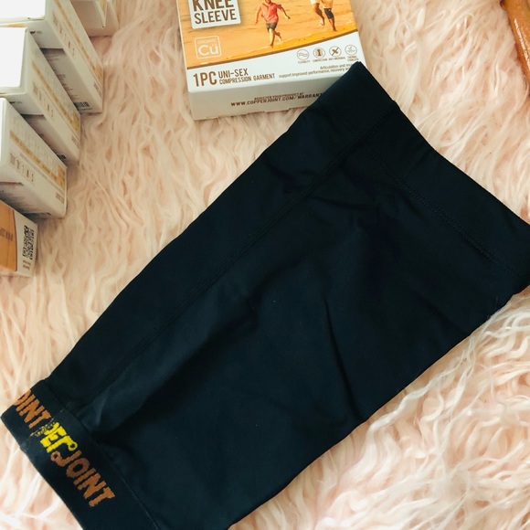 CopperJoint Knee Compression Sleeve Knee Support for Women & Men - Picture 11 of 11